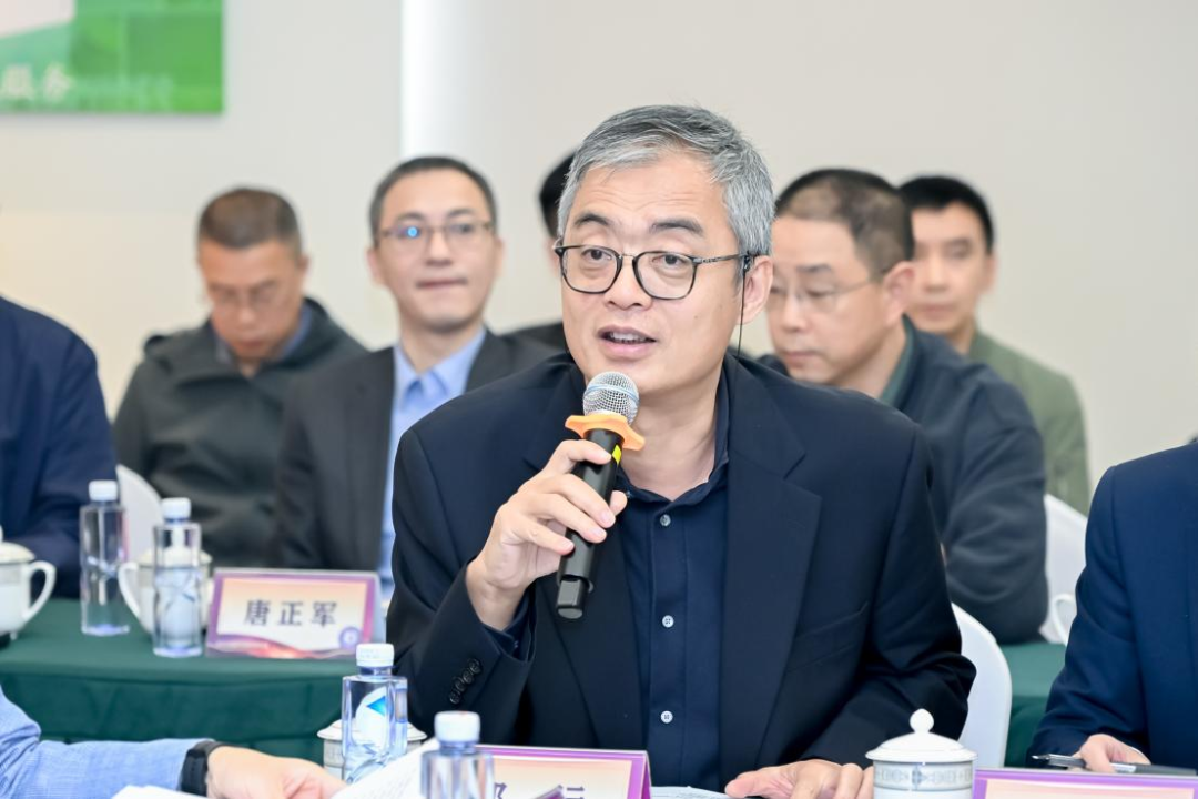 前瞻·啟迪 “出版行業(yè)按需印刷應(yīng)用前景及問(wèn)題探討專題研討會(huì)”成功舉辦(圖3)